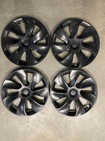 Ratkapne Tesla 19" 