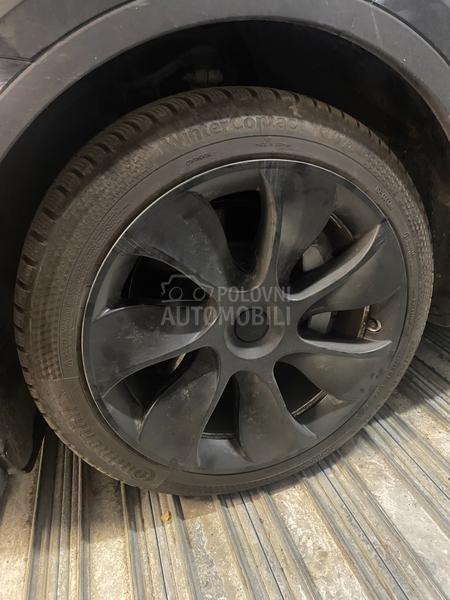Ratkapne Tesla 19" 