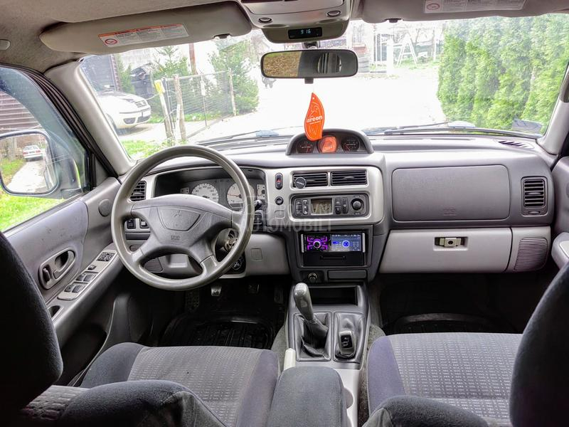 Mitsubishi Pajero Sport 