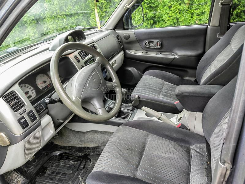 Mitsubishi Pajero Sport 