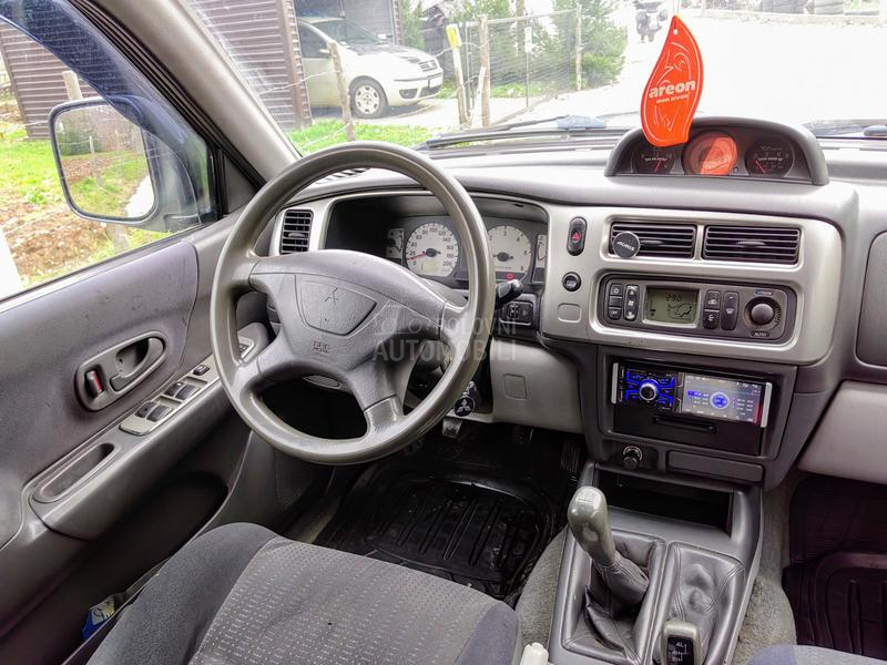 Mitsubishi Pajero Sport 