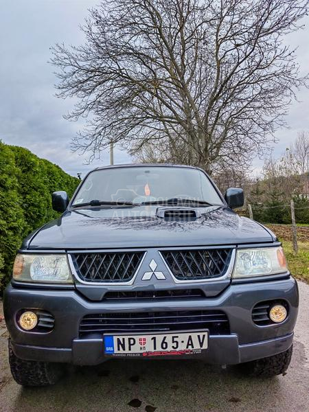 Mitsubishi Pajero Sport 