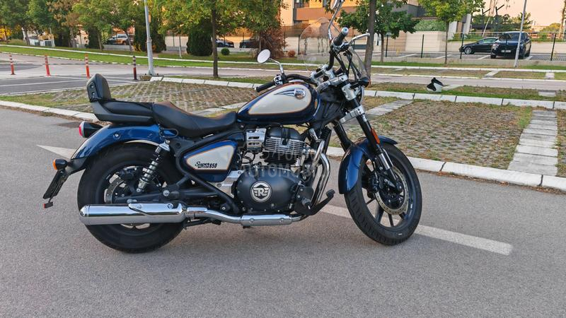 Royal Enfield Super Meteor 650