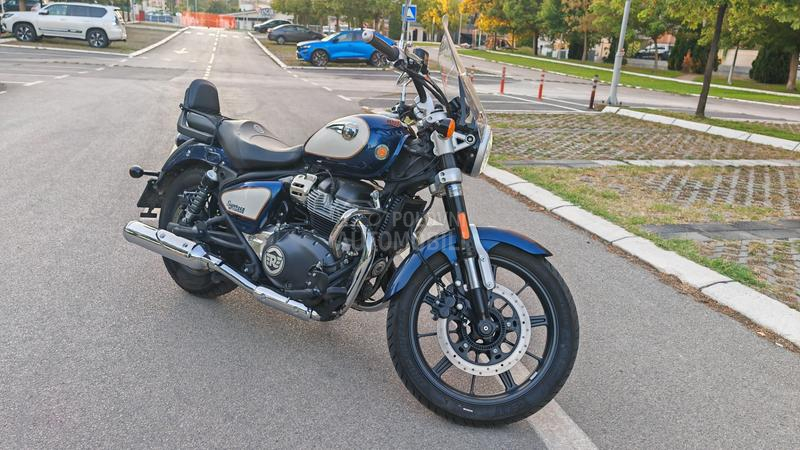 Royal Enfield Super Meteor 650