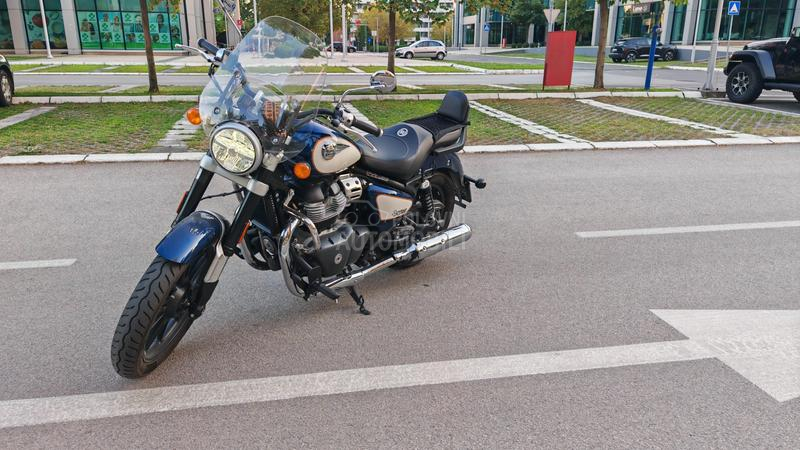 Royal Enfield Super Meteor 650