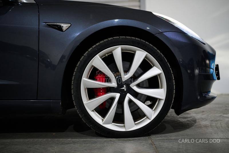 Tesla Model 3 Performance od 299e