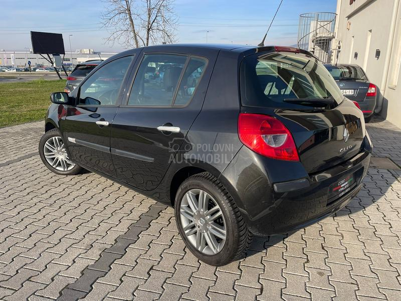 Renault Clio 1.2 16V