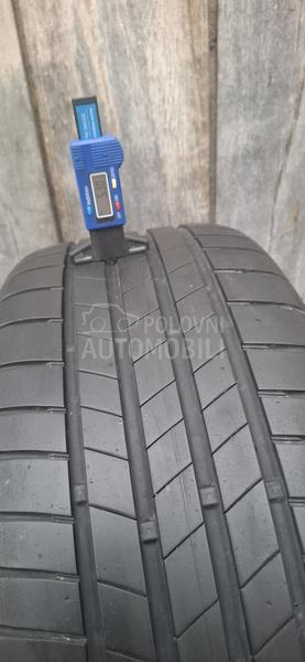 Bridgestone 225/45 R17 Letnja