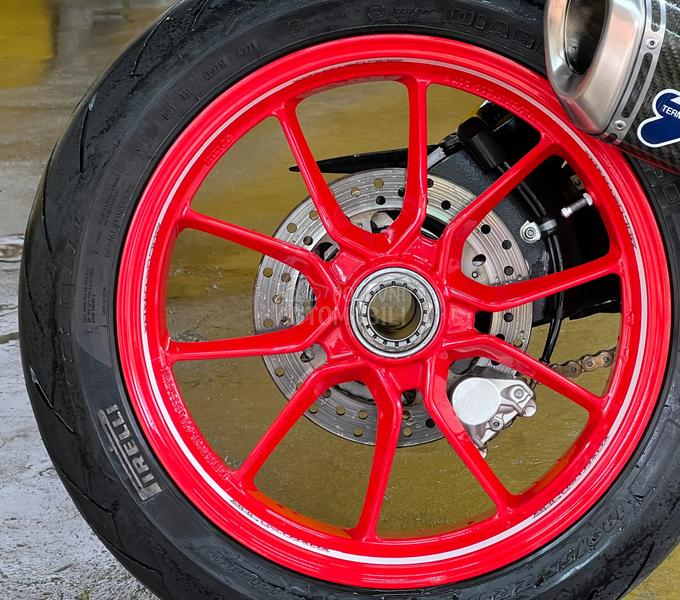 Ducati Multistrada 1200S Pikes