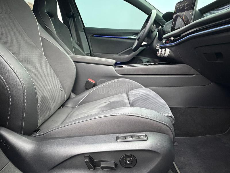 Škoda Superb SPORT LINE / 265 hp