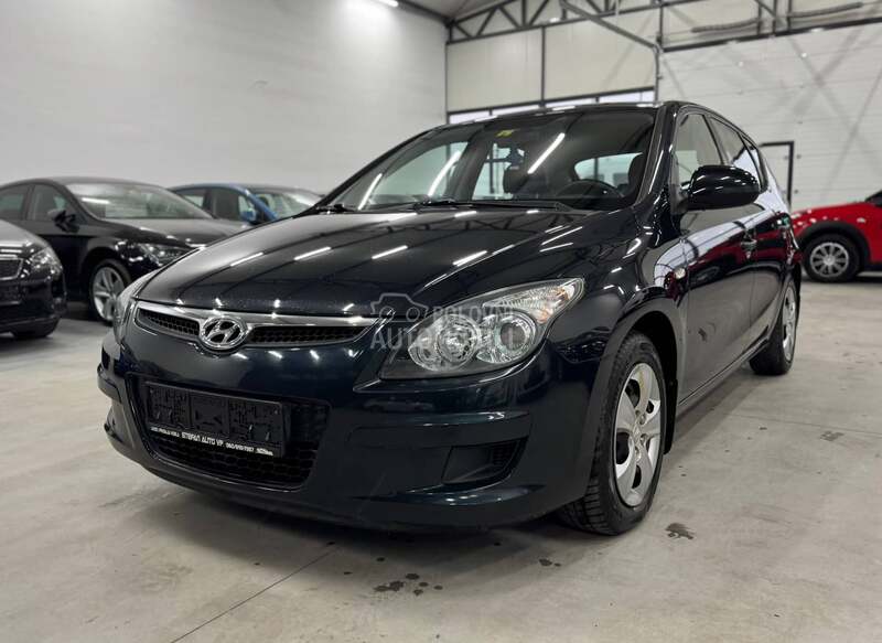 Hyundai i30 1.4b CH