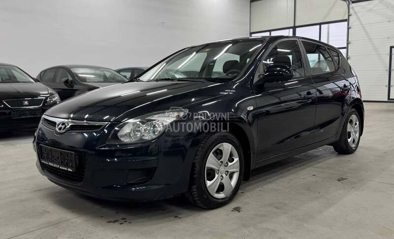 Hyundai i30 1.4b CH