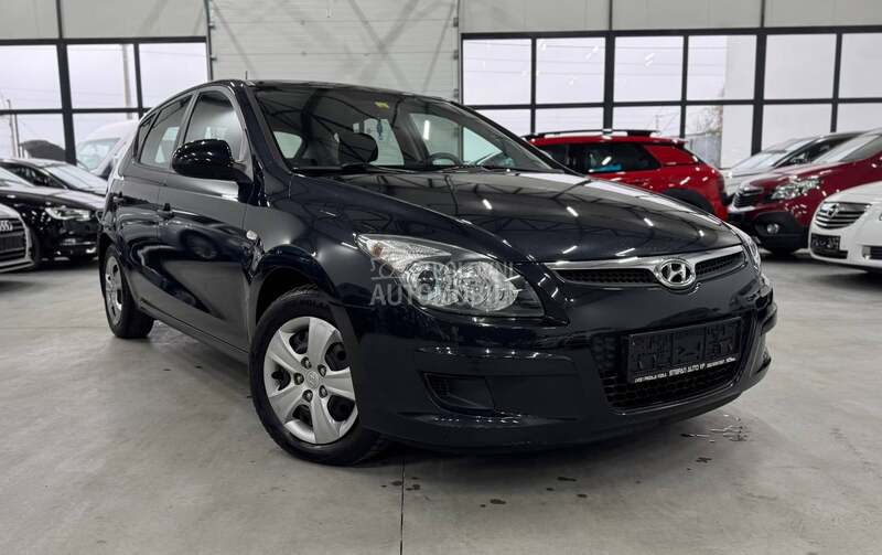 Hyundai i30 1.4b CH