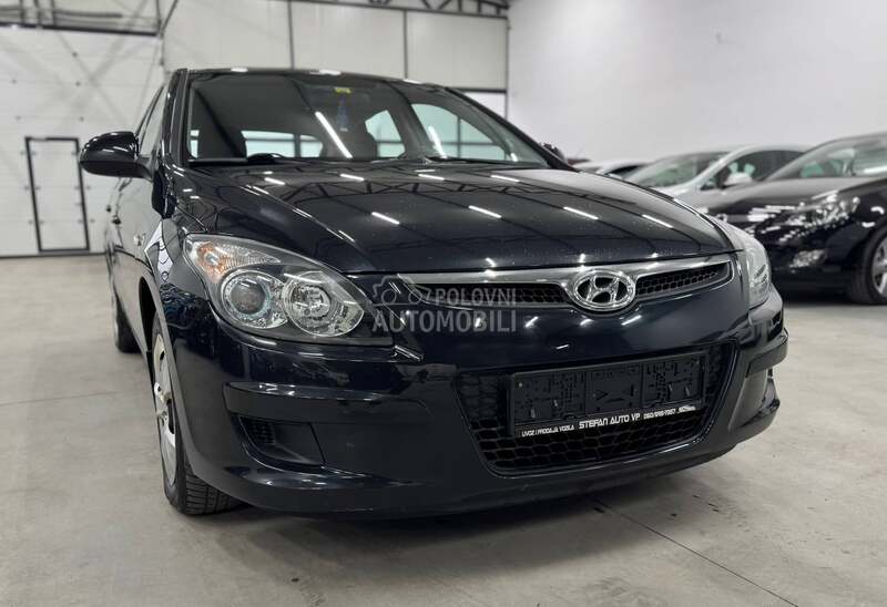 Hyundai i30 1.4b CH