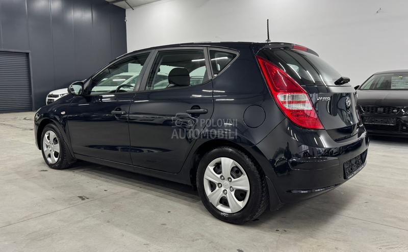 Hyundai i30 1.4b CH