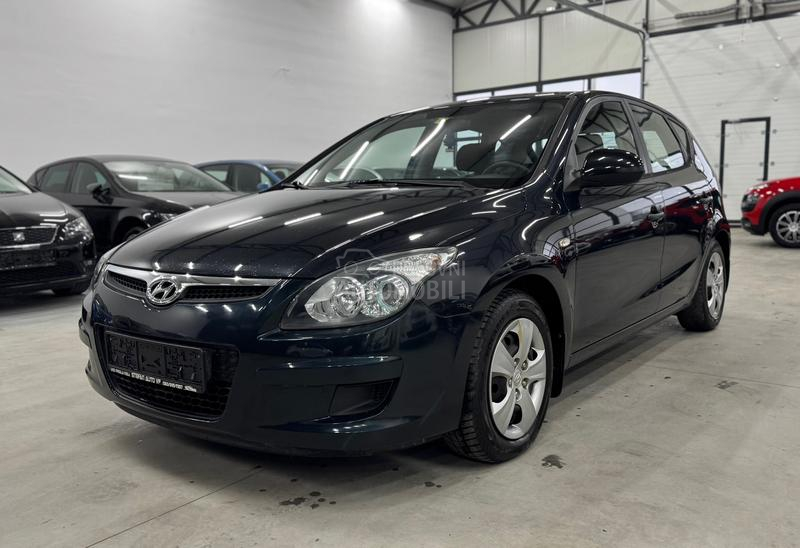 Hyundai i30 1.4b CH