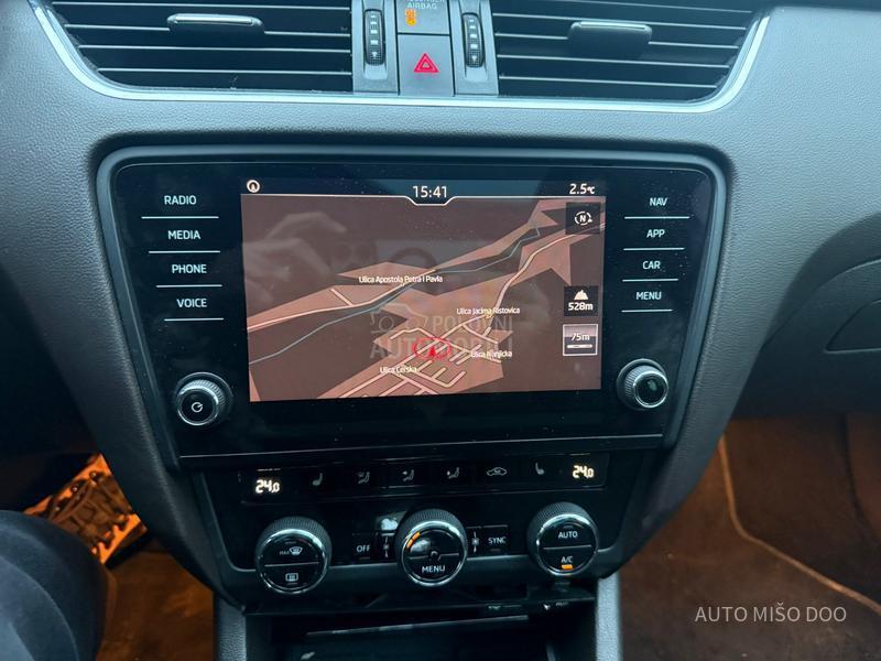 Škoda Octavia 2,0tdi DSG Laurent c