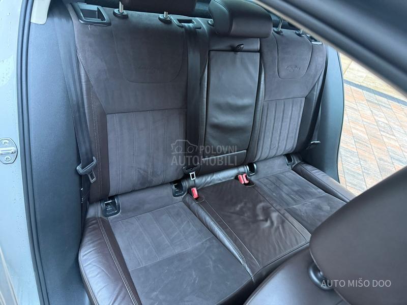 Škoda Octavia 2,0tdi DSG Laurent c