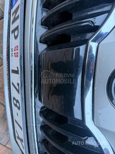 Škoda Octavia 2,0tdi DSG Laurent c