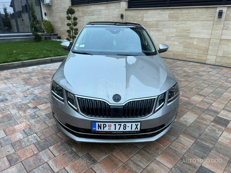 Škoda Octavia 2,0tdi DSG Laurent c