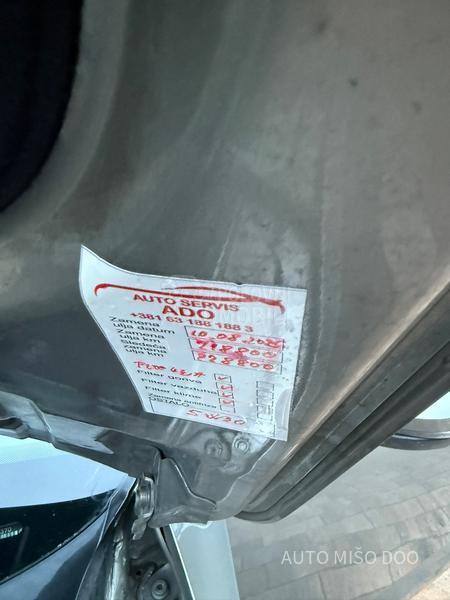 Škoda Octavia 2,0tdi DSG Laurent c