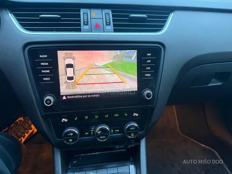 Škoda Octavia 2,0tdi DSG Laurent c