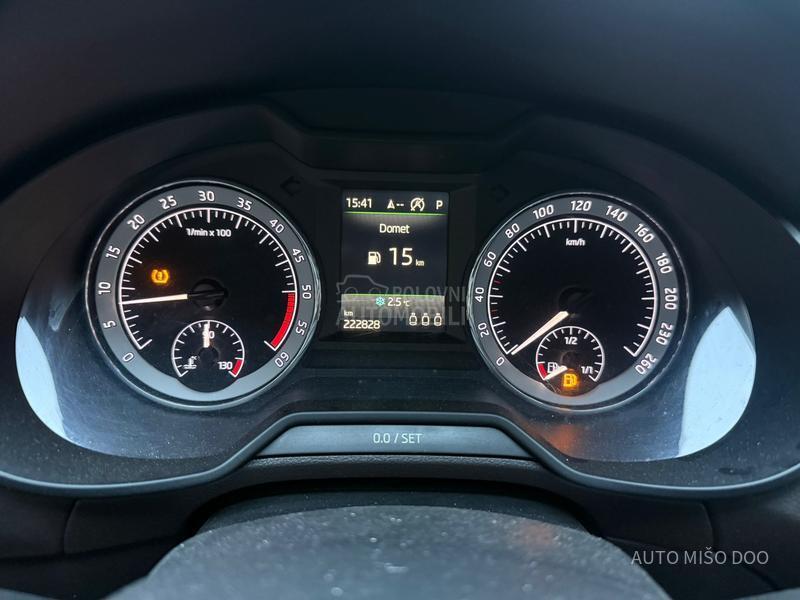 Škoda Octavia 2,0tdi DSG Laurent c
