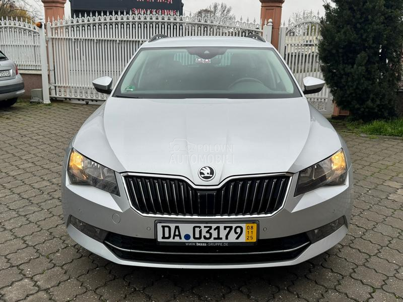 Škoda Superb 2.0 tdi DSG