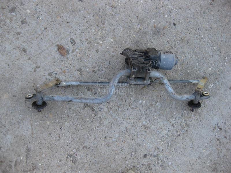 Mehanizam brisaca sa motoricem