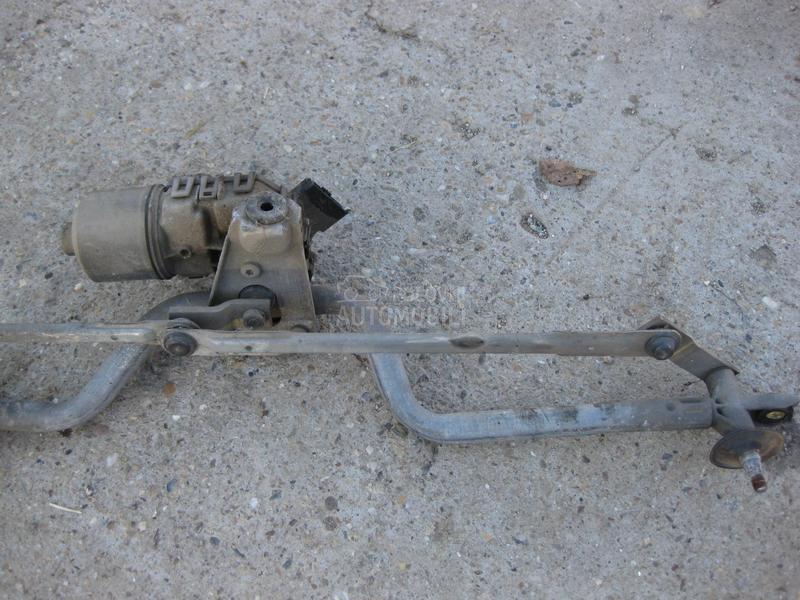 Mehanizam brisaca sa motoricem