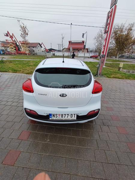 Kia pro_cee`d 