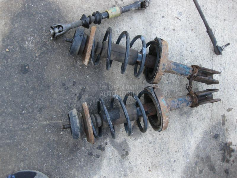 Prednji amortizeri sa oprugama