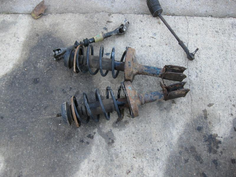 Prednji amortizeri sa oprugama