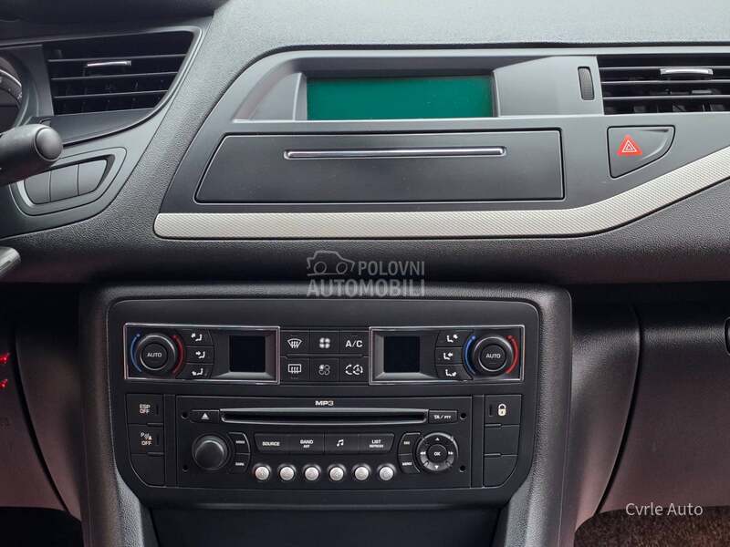 Citroen C5 NEMA BOLJI U SRB
