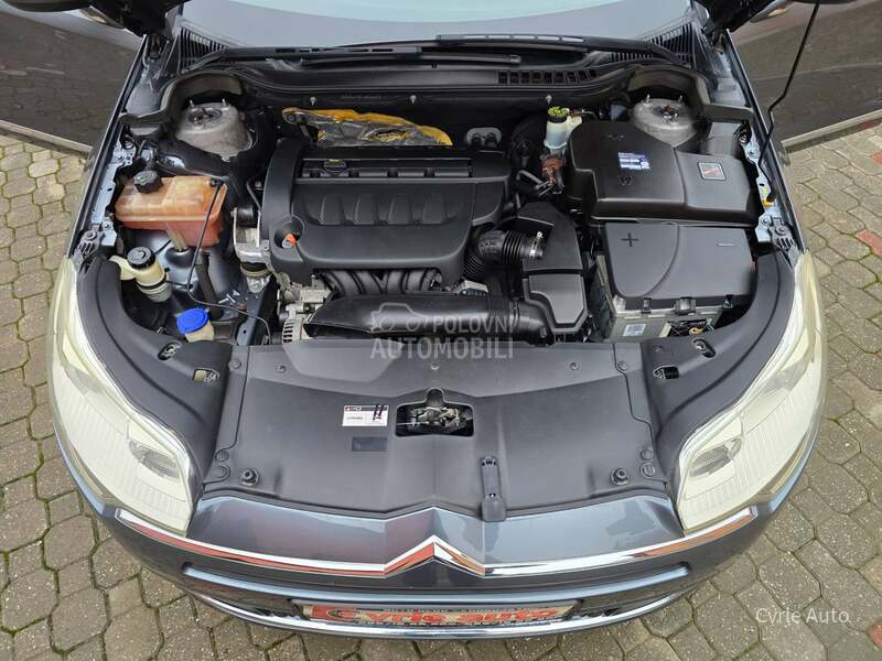 Citroen C5 NEMA BOLJI U SRB