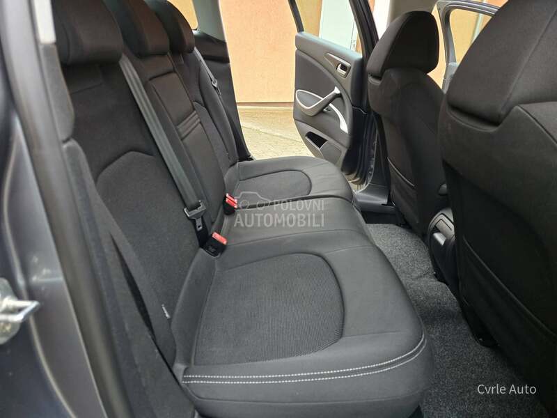 Citroen C5 NEMA BOLJI U SRB