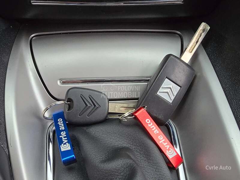 Citroen C5 NEMA BOLJI U SRB