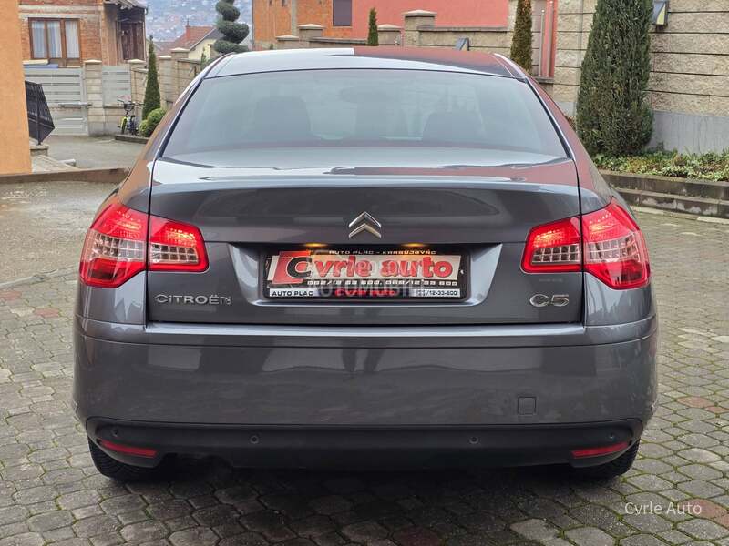 Citroen C5 NEMA BOLJI U SRB
