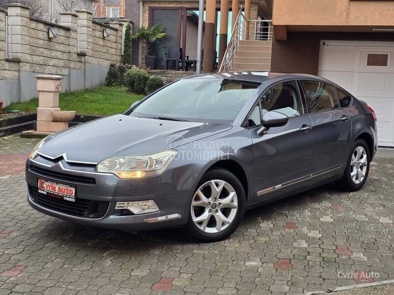 Citroen C5 NEMA BOLJI U SRB