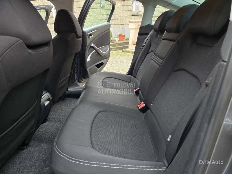 Citroen C5 NEMA BOLJI U SRB