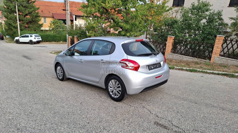 Peugeot 208 1.4 HDI NOV, NOV