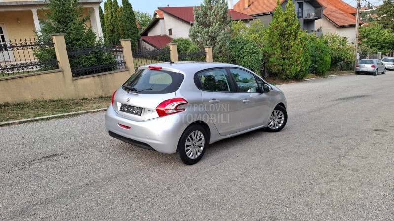 Peugeot 208 1.4 HDI NOV, NOV
