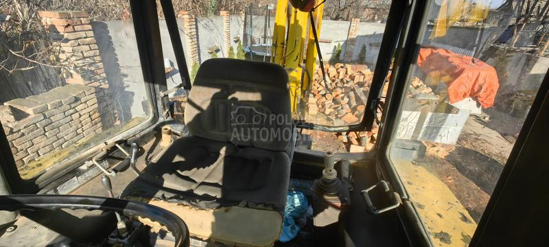 Belarus 820 AMKODOR TO 49S