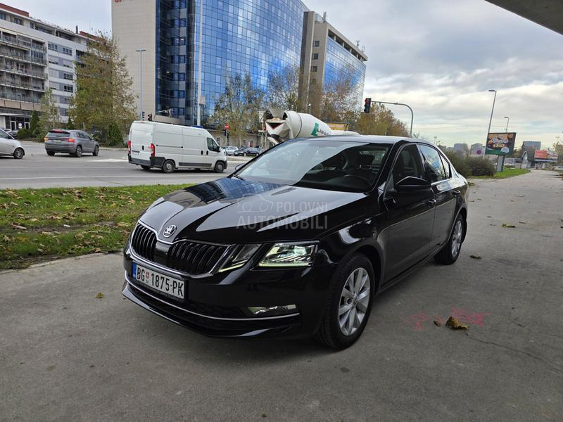 Škoda Octavia 1.6 TDI STYLE