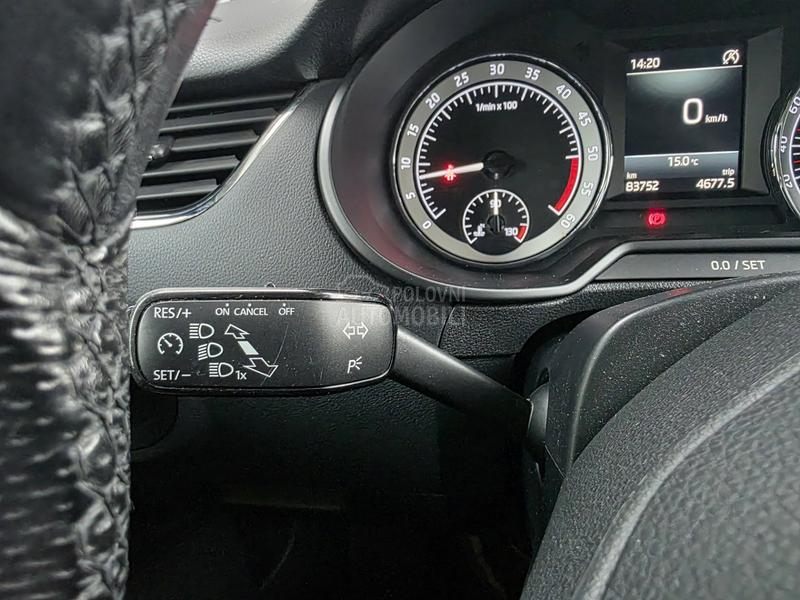 Škoda Octavia 1.6 TDI STYLE