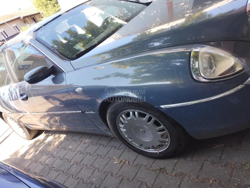 Lancia Thesis 2.4 jtd