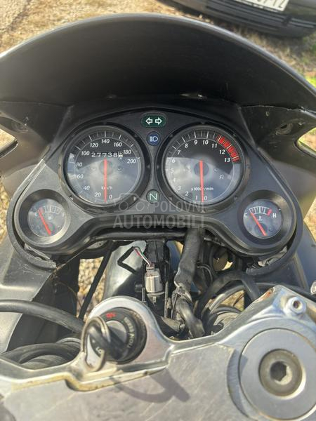 Honda cbr125