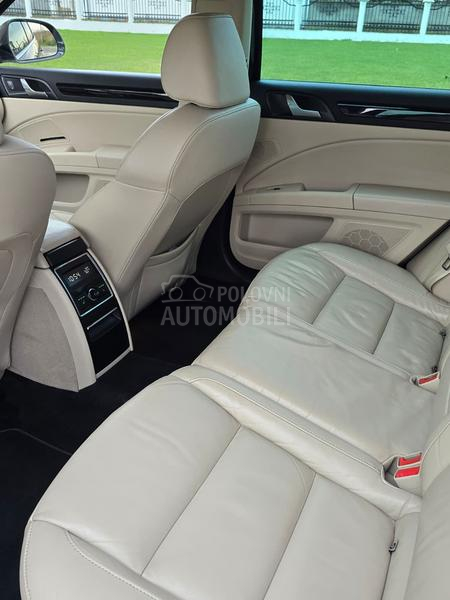 Škoda Superb 2.0 TDI DSG