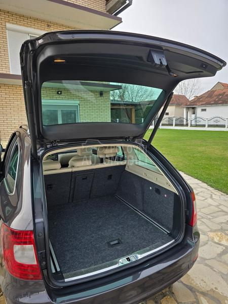 Škoda Superb 2.0 TDI DSG