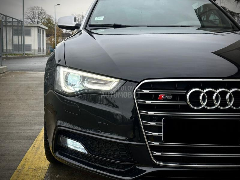 Audi A5 2.0 TFSI S5 look
